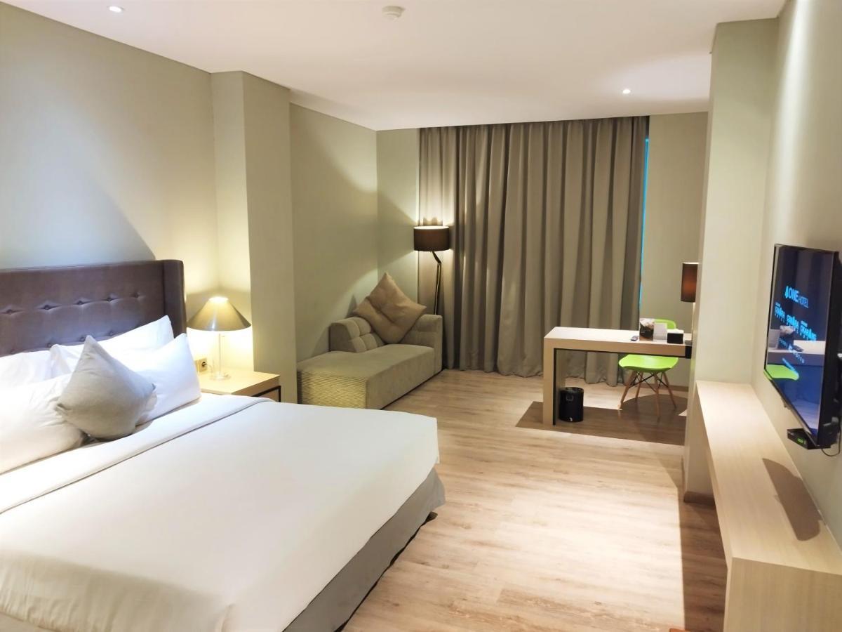 Aone Hotel Джакарта Экстерьер фото