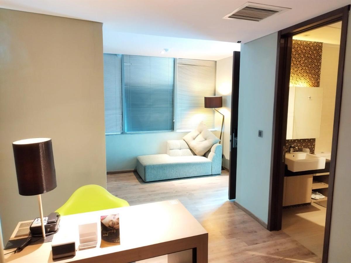 Aone Hotel Джакарта Экстерьер фото